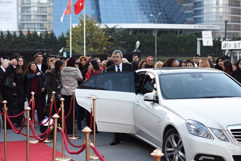 Kim Milyoner Olmak İster?... 500. BÖLÜM ÖZEL YAYIN! galerisi resim 2