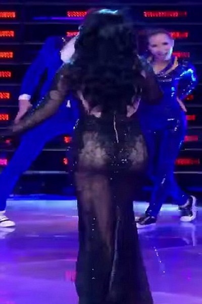 Haifa Wehbe… BAKIŞLARIYLA SEKS YAPAN KADIN TÜRKİYE’YE GELİYOR! galerisi resim 3