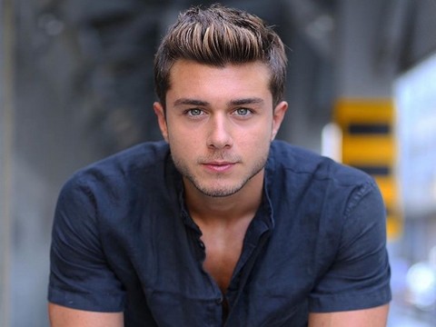 Onur Seyit Yaran... GELENEK BOZULMADI, BEST MODEL BİRİNCİSİ DİZİDE!..