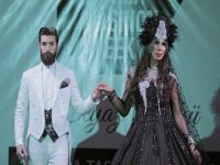 Ferhat Şirin... ANDROJEN MODEL, PODYUMA DAMGA VURDU!..