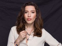 Burcu Güneş... 'GÜNEŞ VAKTİ'NDE ŞARKILAR!