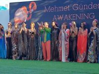 Mehmet Gündem...BODRUM'DA GÖZ KAMAŞTIRAN DEFİLE!